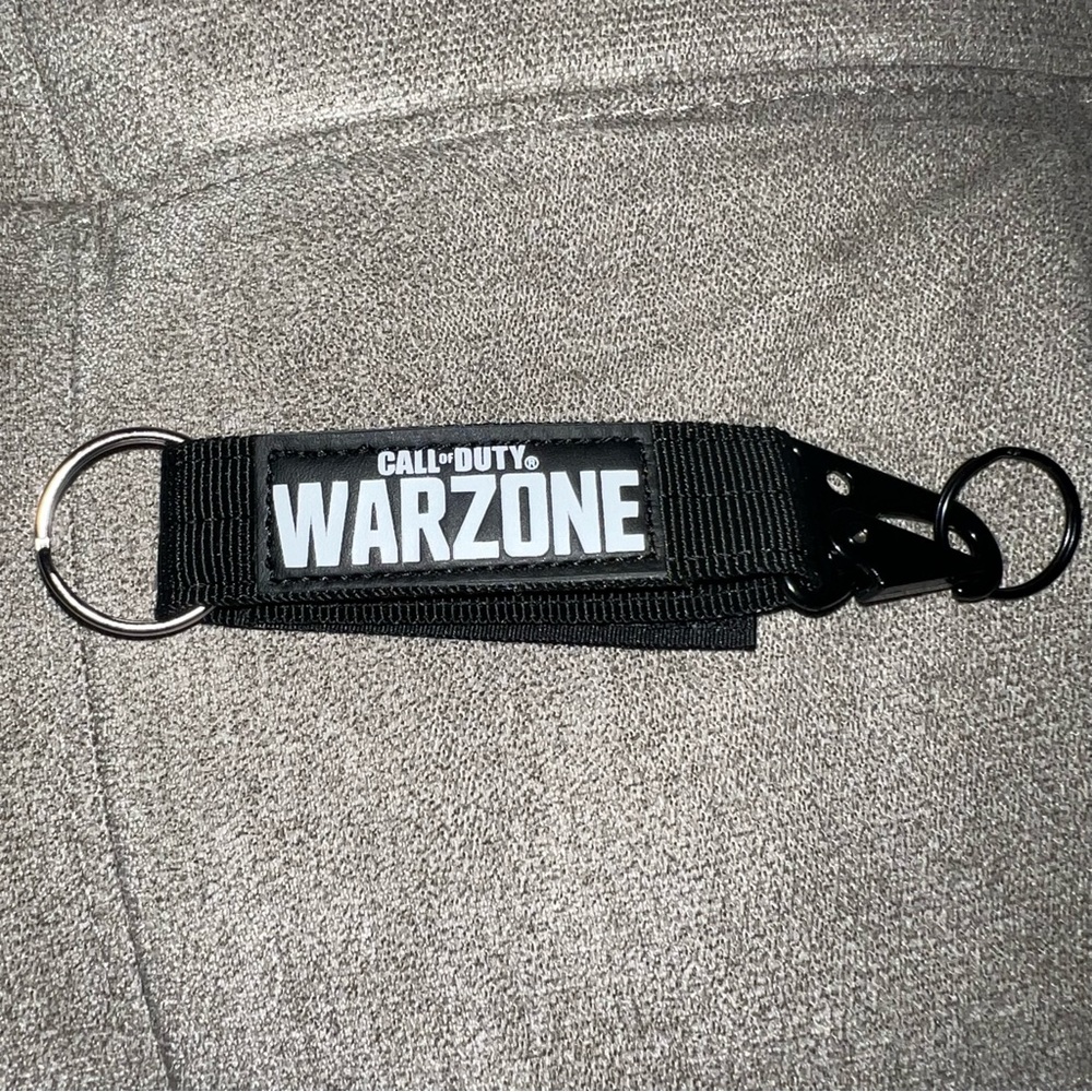 Call of Duty Warzone keychain clip new